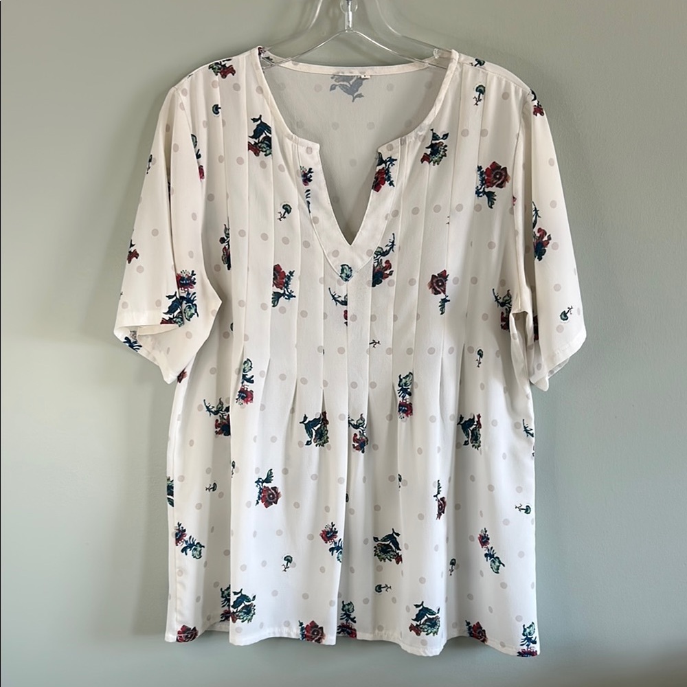 Cream Pleated 3/4 Sleeve Blouse with Mandarin Collar